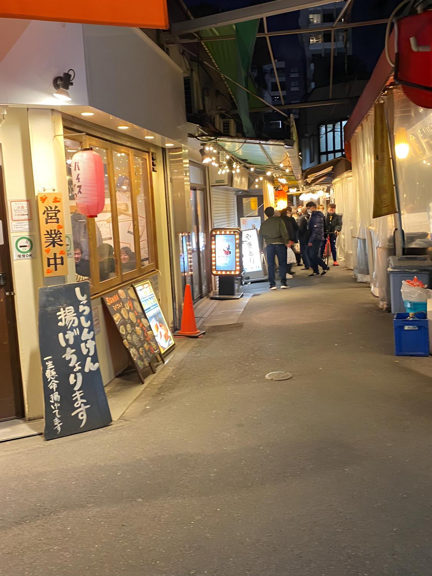 فيلا Renewal 天神橋筋六丁目駅徒歩2分 屋上テラス付き一軒家 天満居酒屋街2分 梅田10分 難波15分 أوساكا المظهر الخارجي الصورة