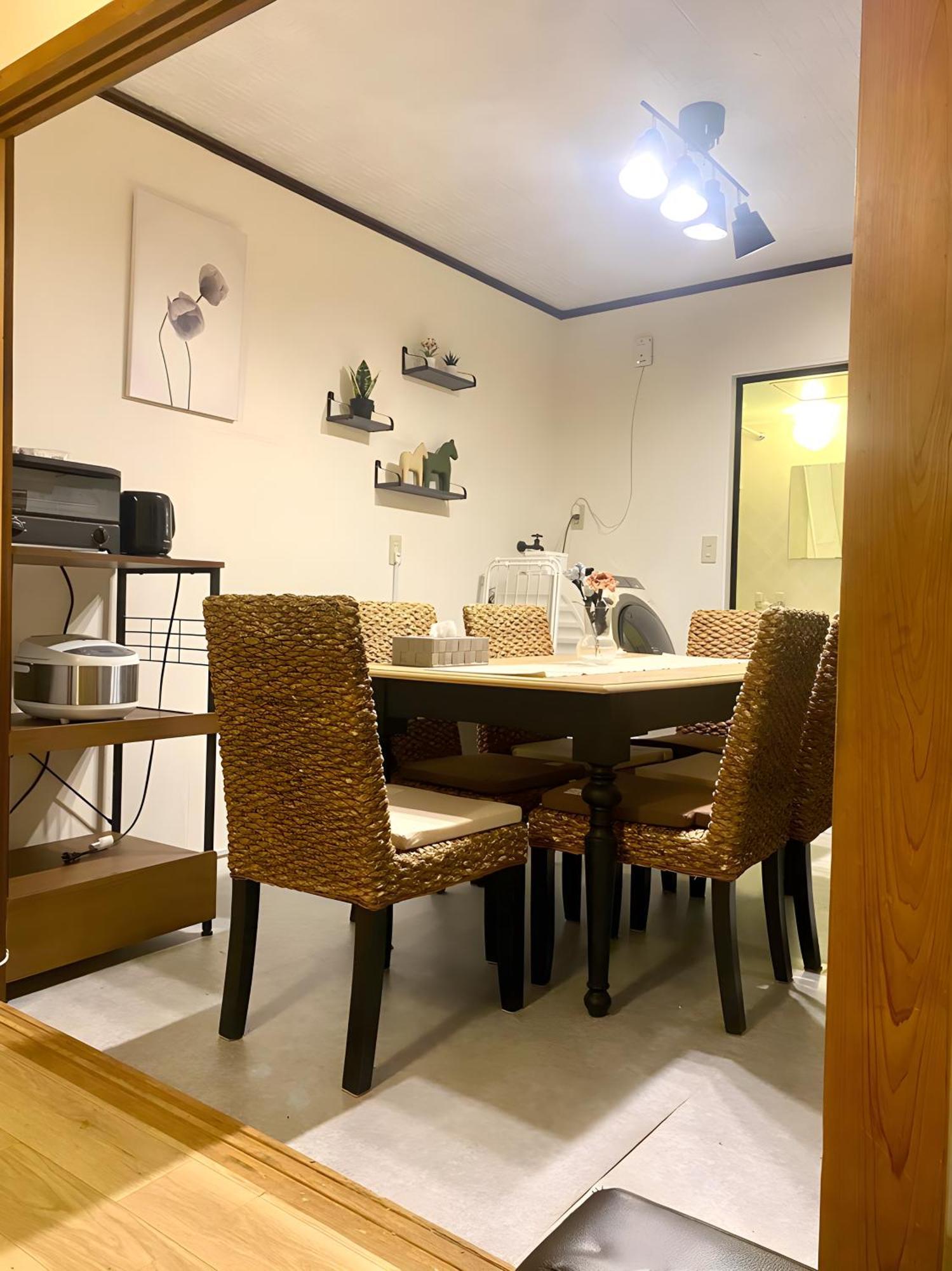 فيلا Renewal 天神橋筋六丁目駅徒歩2分 屋上テラス付き一軒家 天満居酒屋街2分 梅田10分 難波15分 أوساكا المظهر الخارجي الصورة